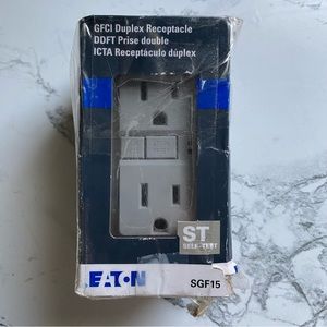 Eaton GFCI Duplex Receptacle Self Test SGF15 Shade Grey